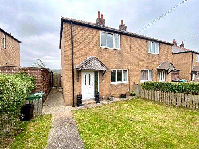 2 Bedroom Semi-Detached House For Sale In Dawson Road, Huddersfield, HD4