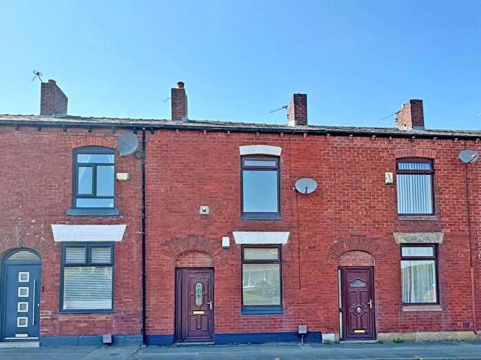 2 Bedroom Terraced House For Sale In Shaw Road, Royton, OL2
