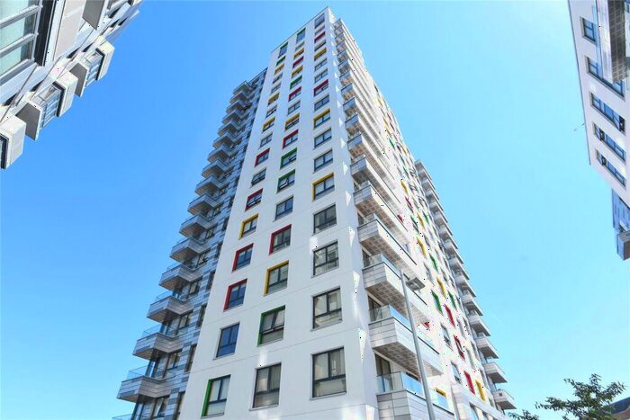 1 Bedroom Apartment To Rent In Hewitt, Alfred Street, Reading, Berkshire, RG1