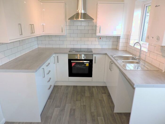 2 Bedroom Town House To Rent In Pendle Crescent, Mapperley, Nottingham, NG3