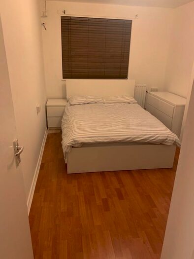 2 Bedroom Flat To Rent In Bromley High Street, Bow/Bromley-By-Bow, E3