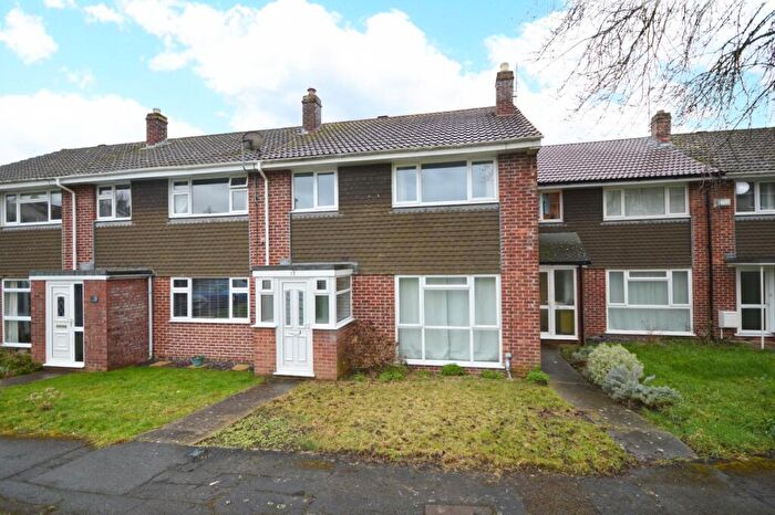 3 Bedroom Terraced House For Sale In Lays Drive, Keynsham, BS31