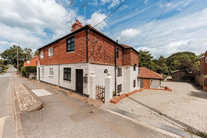3 Bedroom Semi Detached House For Sale In Tile Kiln Hill, Blean, Canterbury, CT2