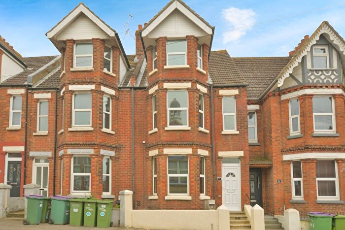 4 Bedroom Terraced House For Sale In Black Bull Road, Folkestone, Kent, CT19