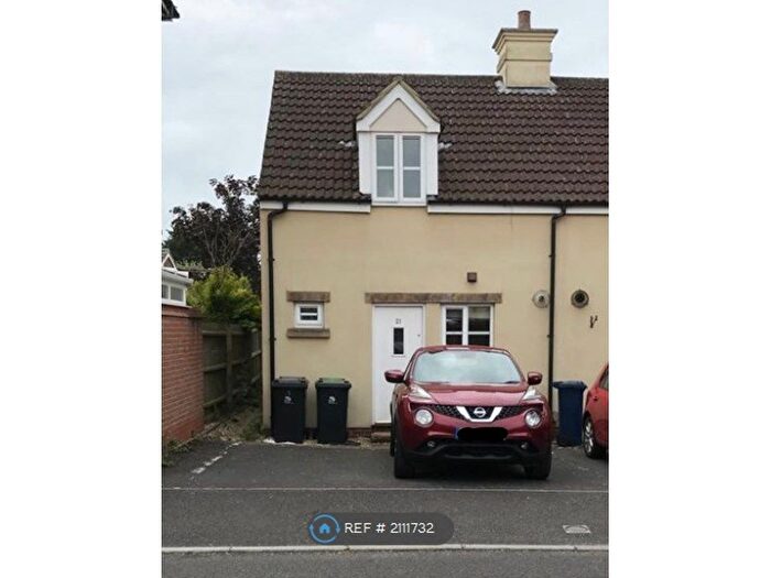 2 Bedroom End Of Terrace House To Rent In Fern Brook Lane, Gillingham, SP8