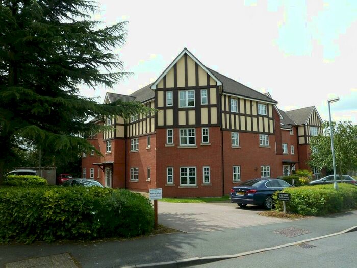 2 Bedroom Apartment To Rent In The Gardens, Sutton Coldfield, B72
