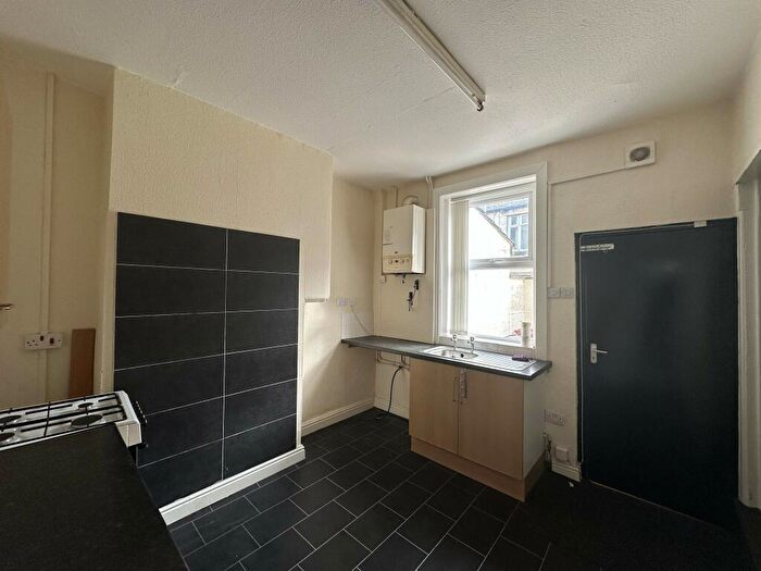 2 Bedroom Terraced House To Rent In Hurtley Street, Burnley, BB10
