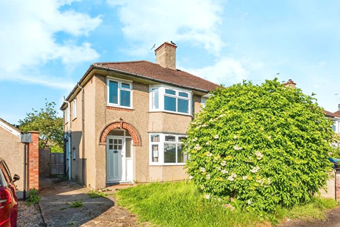 3 Bedroom Semi-Detached House For Sale In Hugh Allen Crescent, Marston, Oxford, OX3