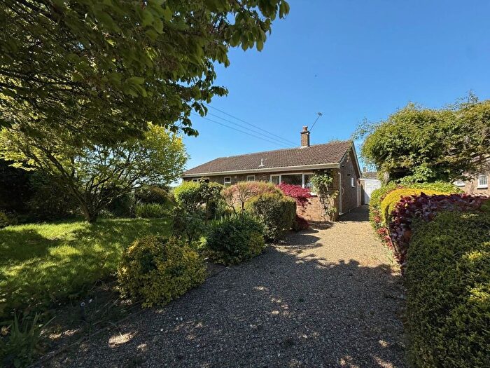 2 Bedroom Detached Bungalow For Sale In Salhouse Road, Norwich, NR13