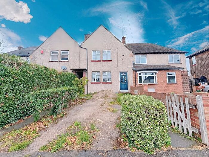 3 Bedroom Terraced House For Sale In Joslin Road, Purfleet, RM19