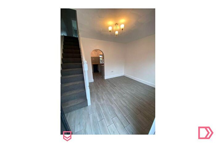 2 Bedroom Terraced House To Rent In Kingshill Road, Swindon, Wiltshire, SN1