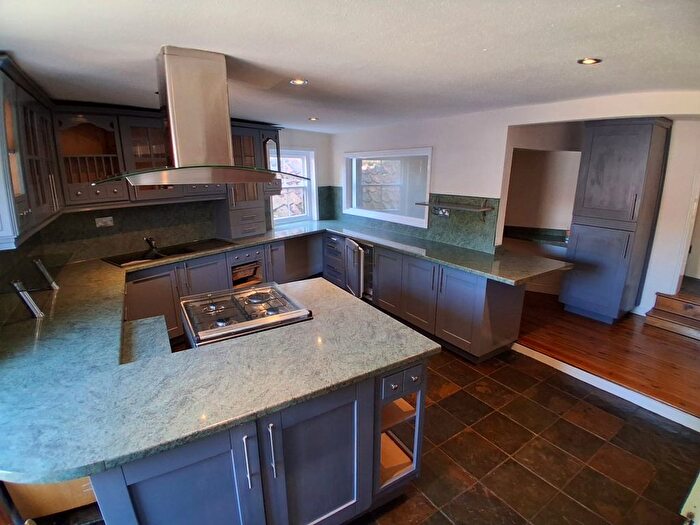 3 Bedroom Flat To Rent In Market Place, Swaffham, PE37