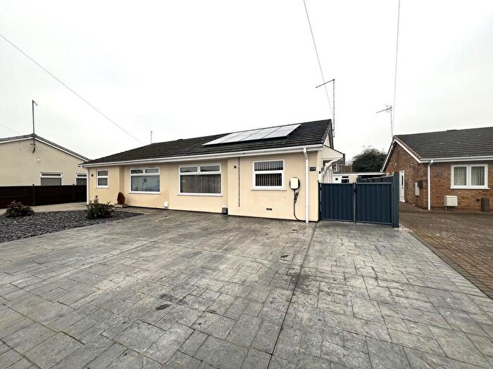 3 Bedroom Semi-Detached Bungalow For Sale In Green Park, Chatteris, Cambs, PE16
