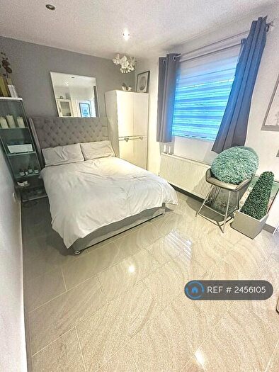 Studio To Rent In Eversley Avenue, Bexleyheath, DA7