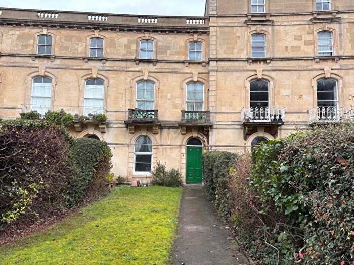 2 Bedroom Flat To Rent In Ellenborough Crescent, Weston-super-Mare, North Somerset, BS23