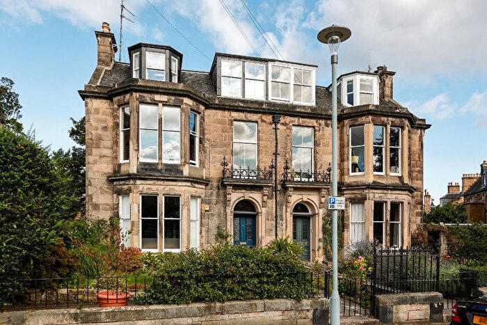 2 Bedroom Flat To Rent In Palmerston Road, Grange, Edinburgh, EH9