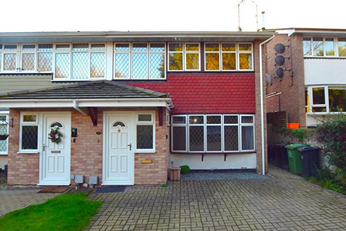 3 Bedroom Semi Detached House To Rent In Lower Cloister, Billericay, CM11