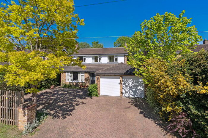4 Bedroom Detached House For Sale In Nortoft Road, Chalfont St Peter, SL9