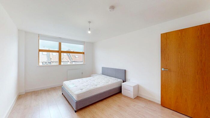 1 Bedroom Flat To Rent In Trundleys Road, London, SE8