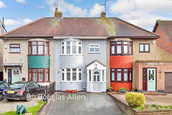 2 Bedroom Terraced House For Sale In High Road, Laindon, Basildon, Essex, SS15