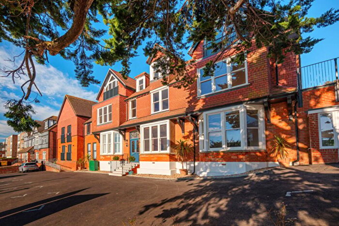 1 Bedroom Apartment For Sale In Seabrook Road, Hythe, CT21