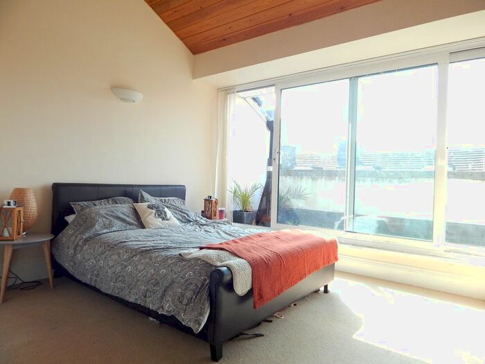 2 Bedroom Flat To Rent In Oxford House, Oxford Street, Southampton, SO14