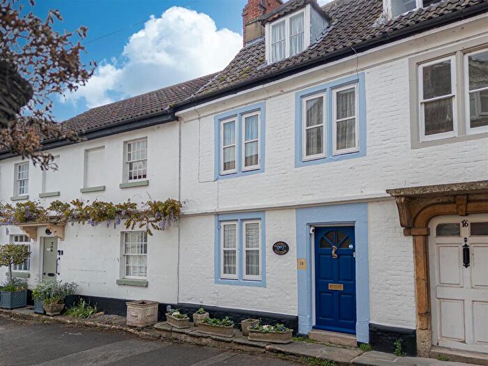 2 Bedroom Cottage For Sale In Church Walk, Melksham, SN12