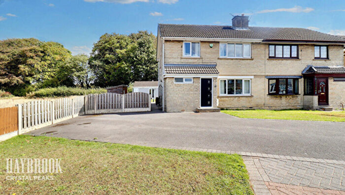 3 Bedroom Semi Detached House For Sale In Ruthyn Avenue, Barlborough, S43