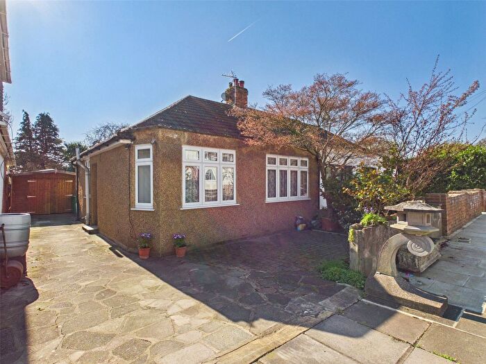 2 Bedroom Bungalow For Sale In Coombe Crescent, Hampton, TW12
