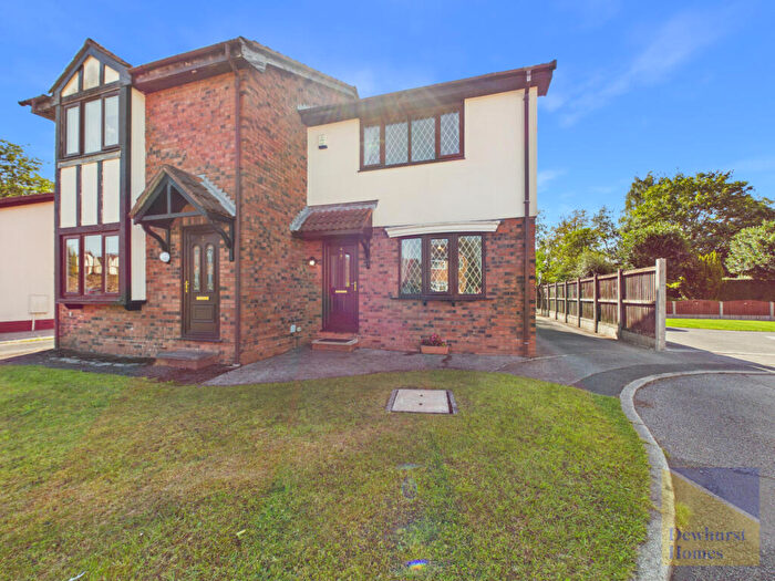 3 Bedroom Semi-Detached House For Sale In Portree Close, Fulwood, Fulwood, PR2