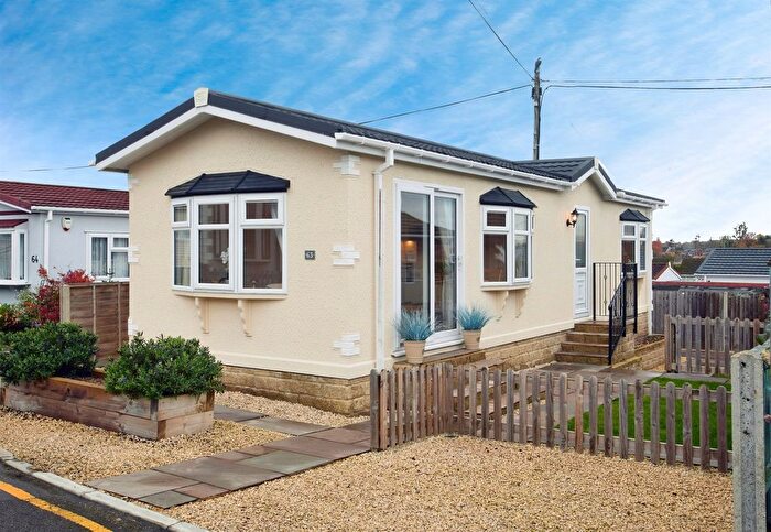 2 Bedroom Park Home For Sale In Holders Road, Amesbury, Salisbury, SP4