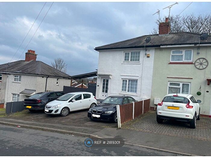 2 Bedroom Semi-Detached House To Rent In Tansley Hill Avenue, Oakham, West Midlands, DY2