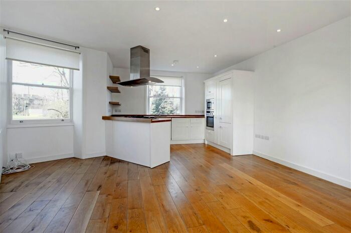 2 Bedroom Flat To Rent In Highgate West Hill, Highgate, N6