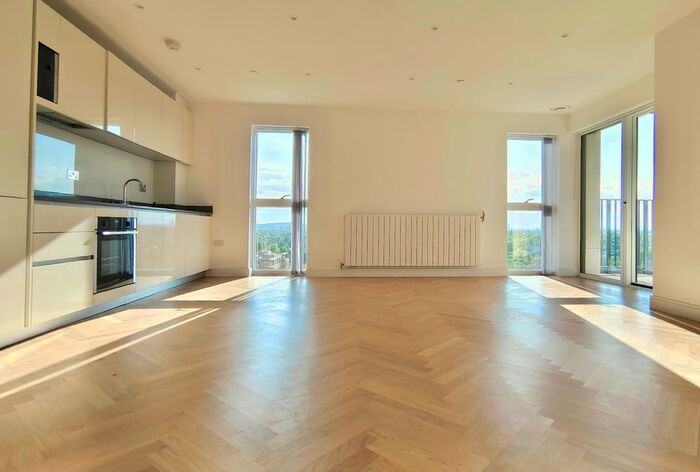 2 Bedroom Flat To Rent In Kidbrooke, SE3