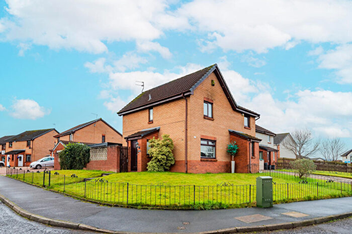 3 Bedroom Semi Detached House For Sale In Ritchie Park, Johnstone, PA5