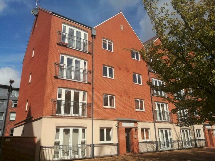 2 Bedroom Flat To Rent In Harrowby Street, Cardiff Bay, CF10