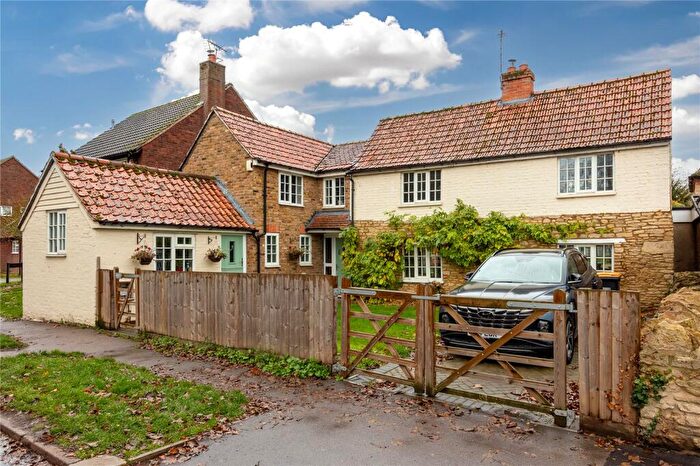 3 Bedroom Detached House For Sale In The Moor, Carlton, Bedford, Bedfordshire, MK43