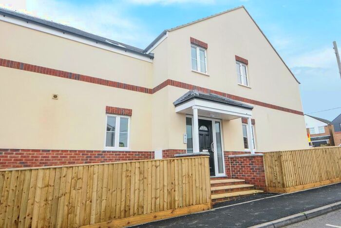 2 Bedroom Apartment To Rent In Kennington, Oxford, OX1