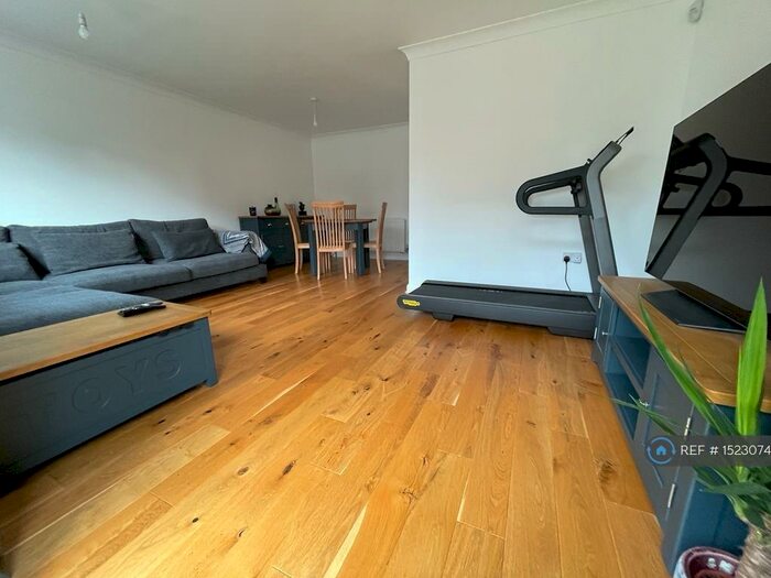 3 Bedroom Terraced House To Rent In Falstaff Mews, Greenhithe, DA9