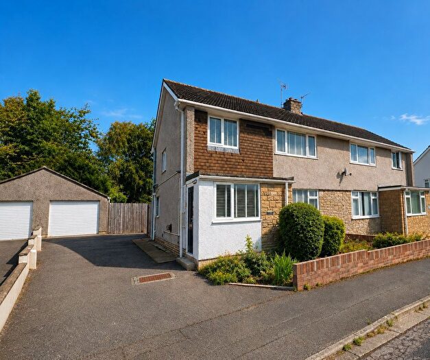 3 Bedroom Semi-Detached House For Sale In Larkfield Avenue, Chepstow, Monmouthshire, NP16