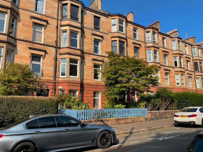 1 Bedroom Apartment To Rent In Lawrence Street, Glasgow, G11