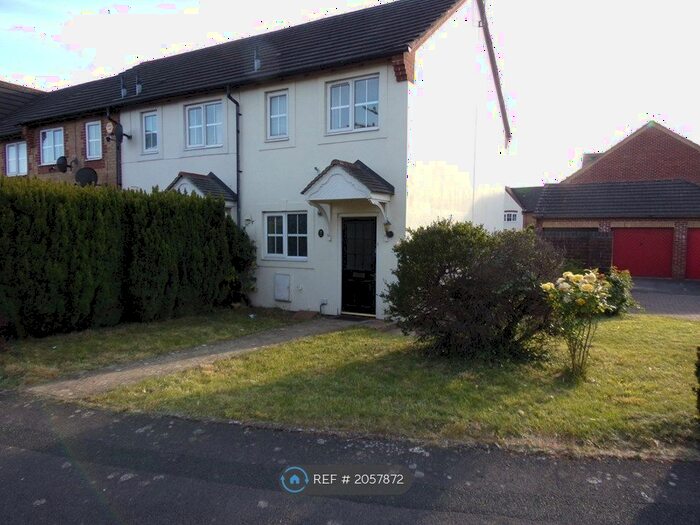 2 Bedroom End Of Terrace House To Rent In May Close, Swindon, SN2