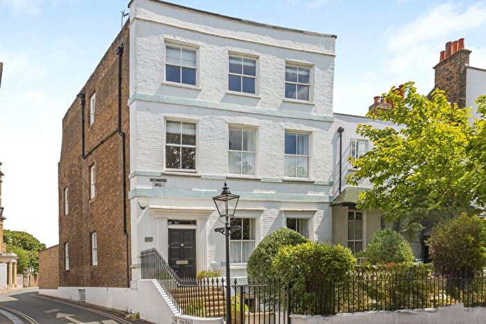 5 Bedroom End Terrace House For Sale In Richmond Hill, Richmond, Surrey, TW10