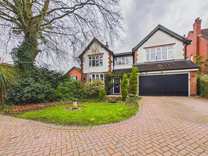 4 Bedroom Detached House For Sale In Duffield Road, Darley Abbey, Derby, DE22