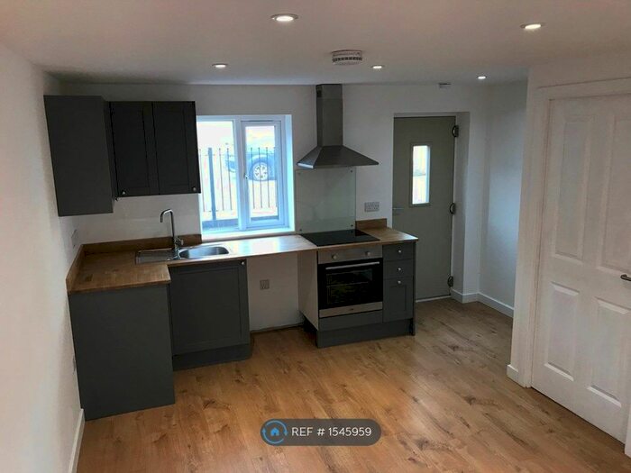 1 Bedroom Flat To Rent In Town Street Apartments, Pinxton, NG16