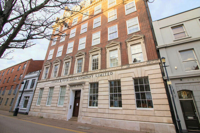 3 Bedroom Apartment To Rent In Empire House, Mount Stuart Square, Cardiff, CF10