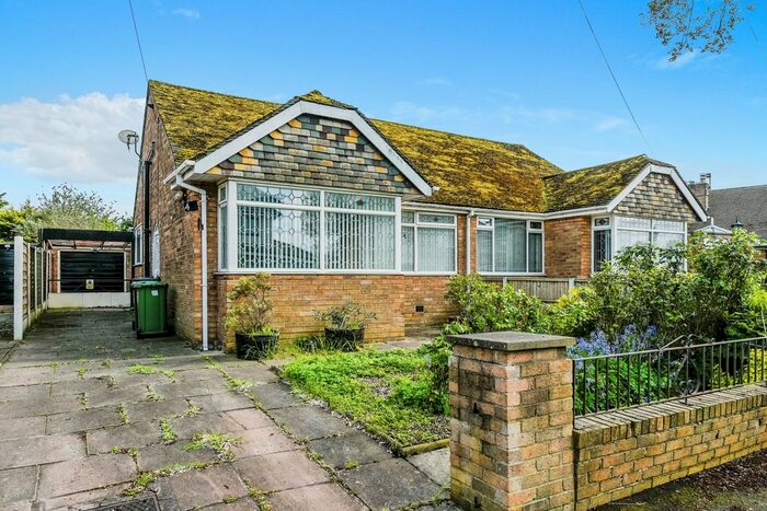 4 Bedroom Bungalow For Sale In Carr House Lane, Liverpool, Merseyside, L38