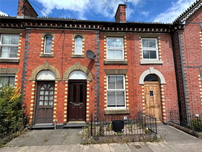 2 Bedroom Terraced House For Sale In Westgate Street, Llanidloes, Powys, SY18