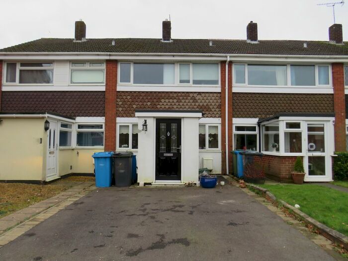 3 Bedroom Property To Rent In Colinwood Close, Great Wyrley, Walsall, WS6