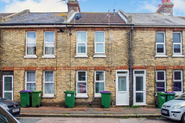 2 Bedroom Terraced House To Rent In Burrow Road, Folkestone, CT19